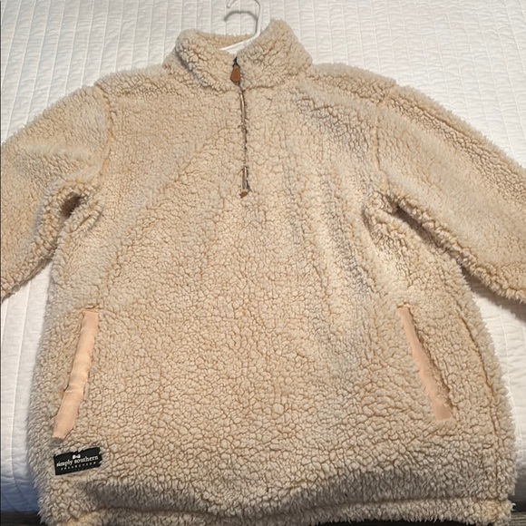 Cozy Cream Sherpa Pullover - Picture 1 of 2